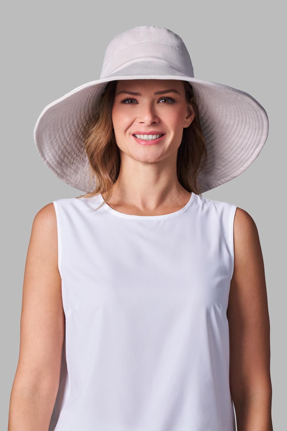 Image of Women's Brittany Beach Hat | Natural Modern Herringbone product