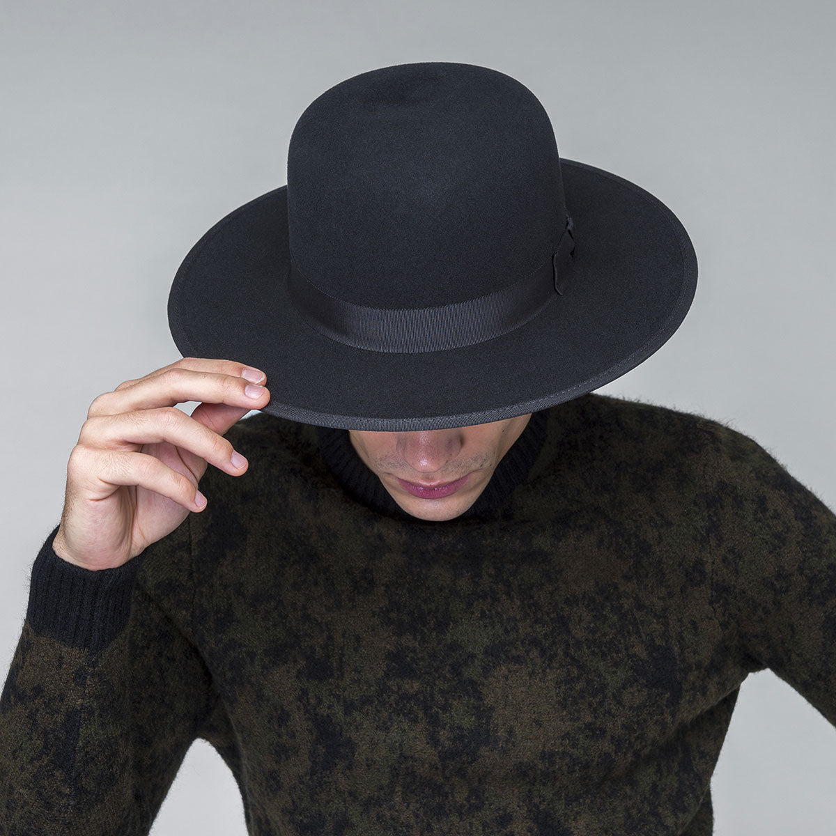 Bailey of Hollywood Charm – Hats.com