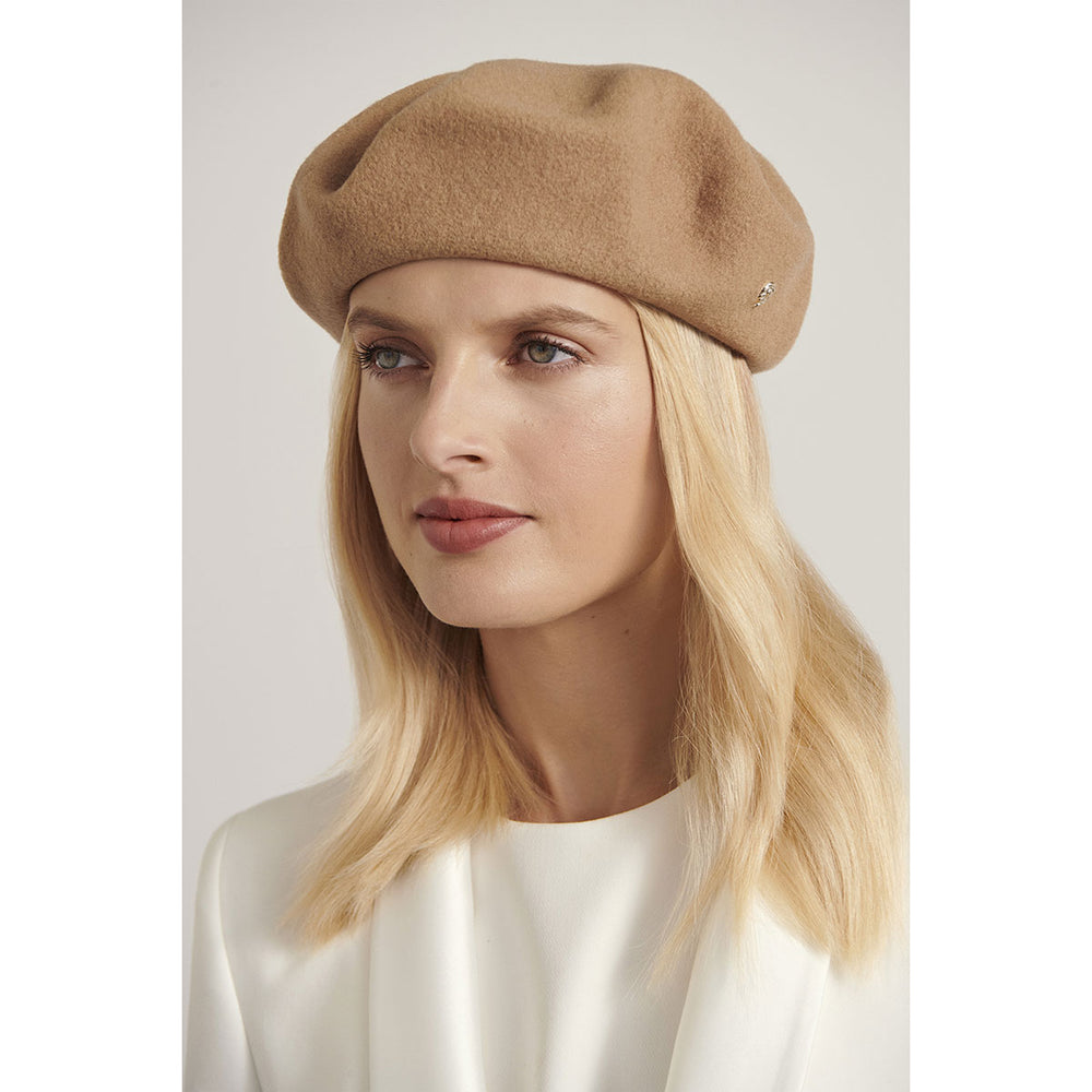 color-pale-camel