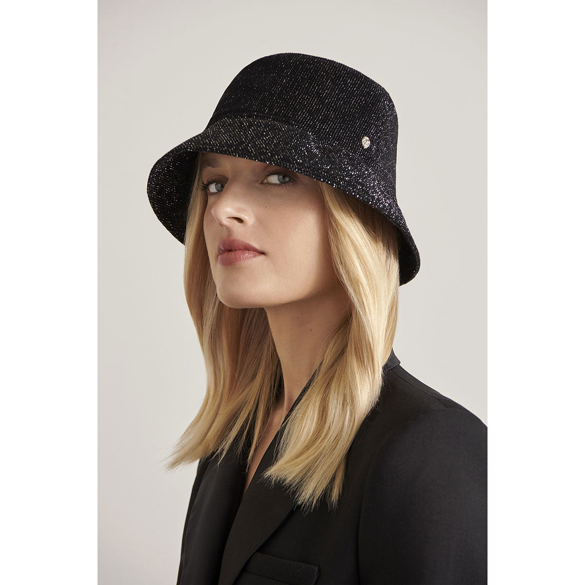 キャップ HELEN KAMINSKI Black Velvet Florenze Bucket Hat Helen Kaminski Black Velvet Florenze Bucket Hat | italist