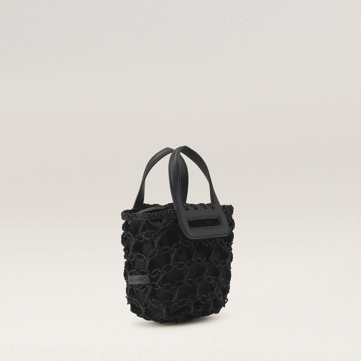 color-charcoal-black