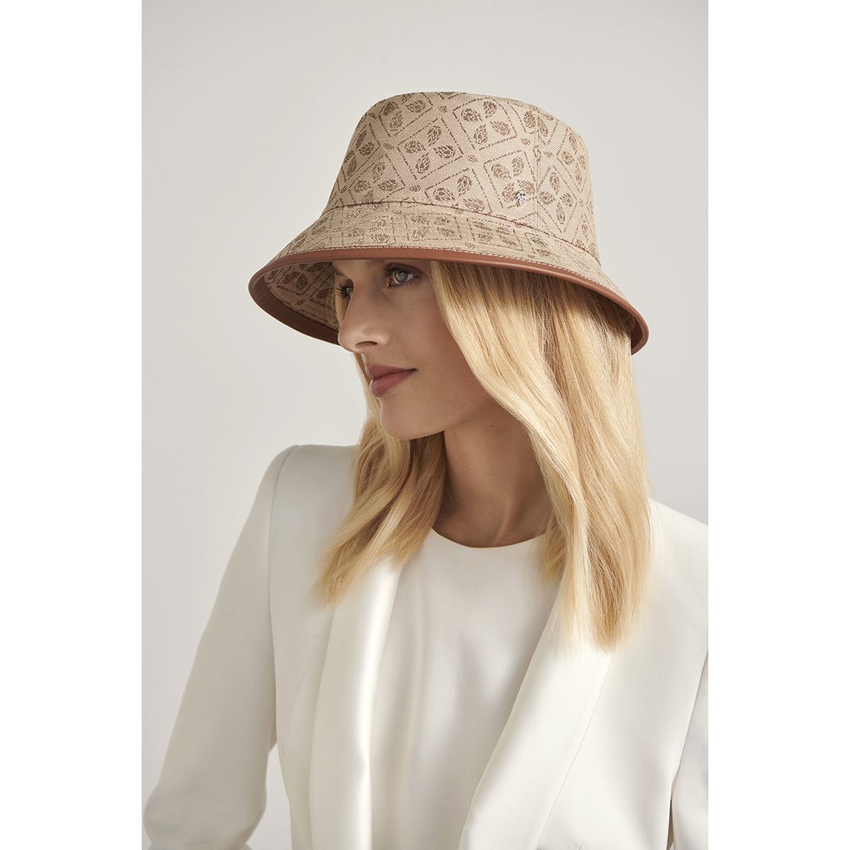 Helen Kaminski Nova Bucket – Hats.com