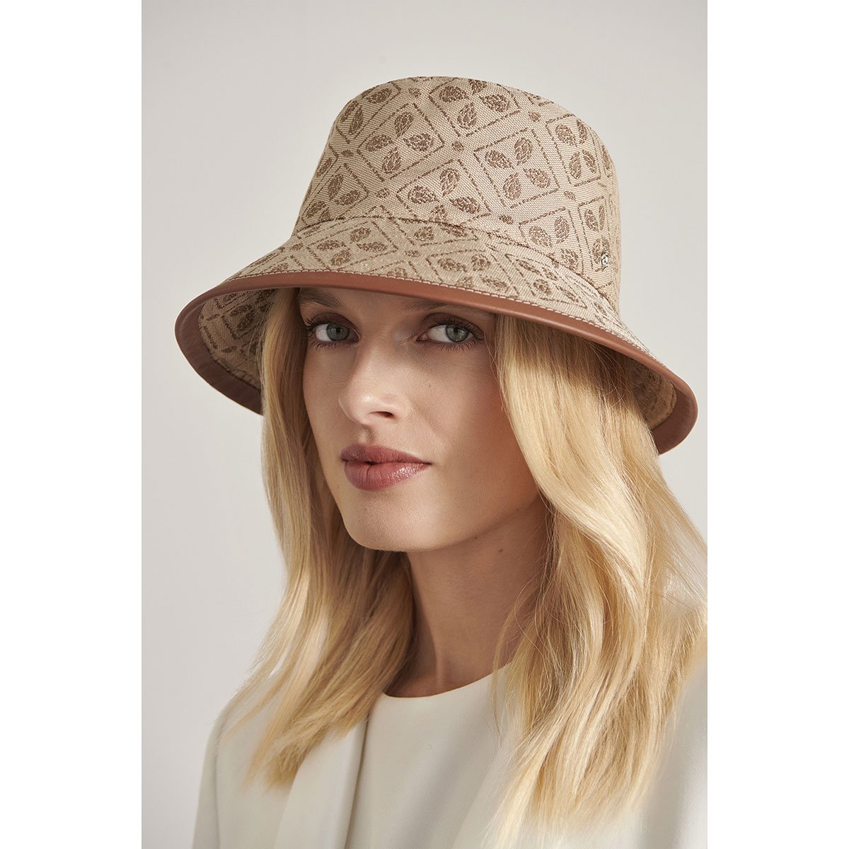 Helen Kaminski Nova Bucket – Hats.com