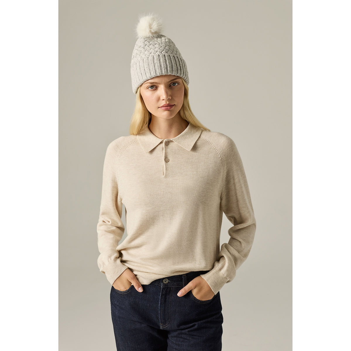 color-light-grey-fleck