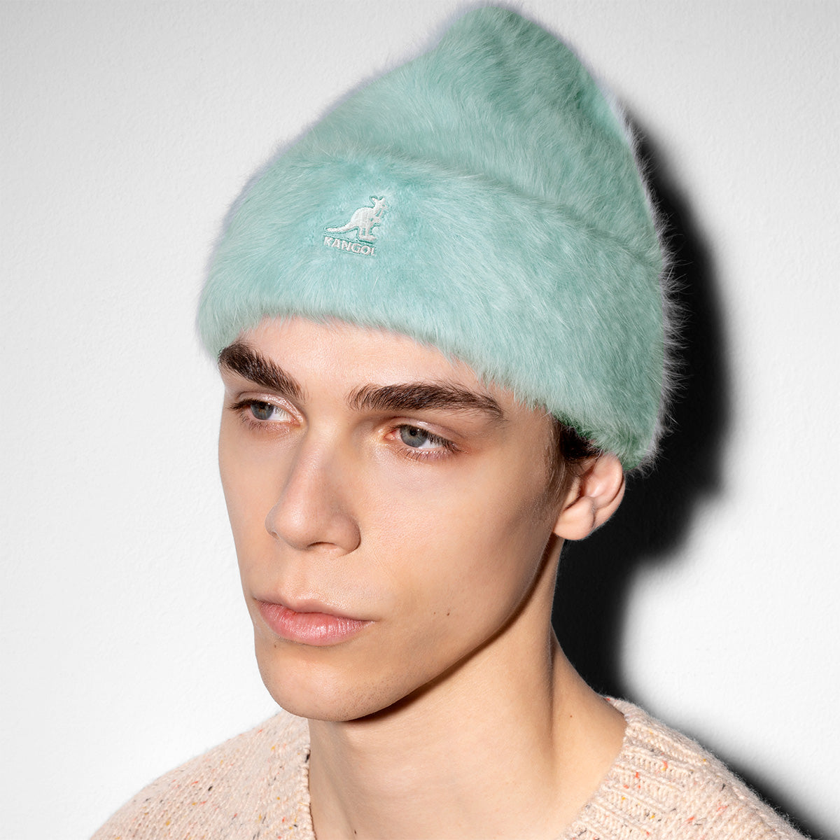 帽子 Supreme/Kangol Furgora BeanieCOLOR Supreme Kangol Furgora Beanie (FW20) - $68