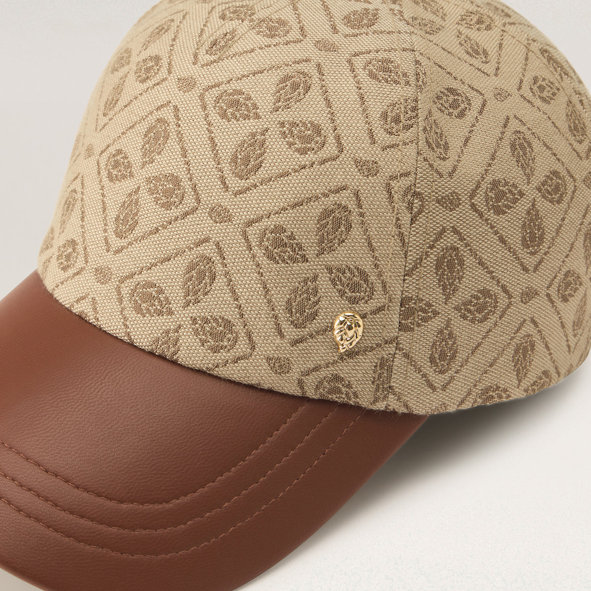 color-jacquard-latte