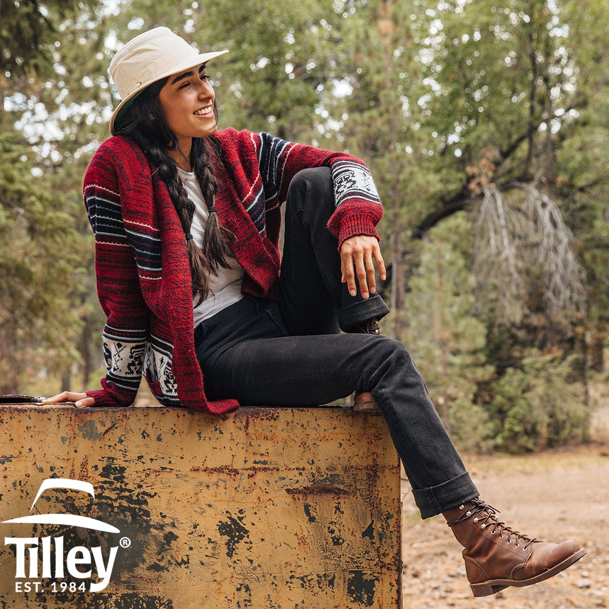Tilley Airflo® Medium Brim Outback – Hats.com