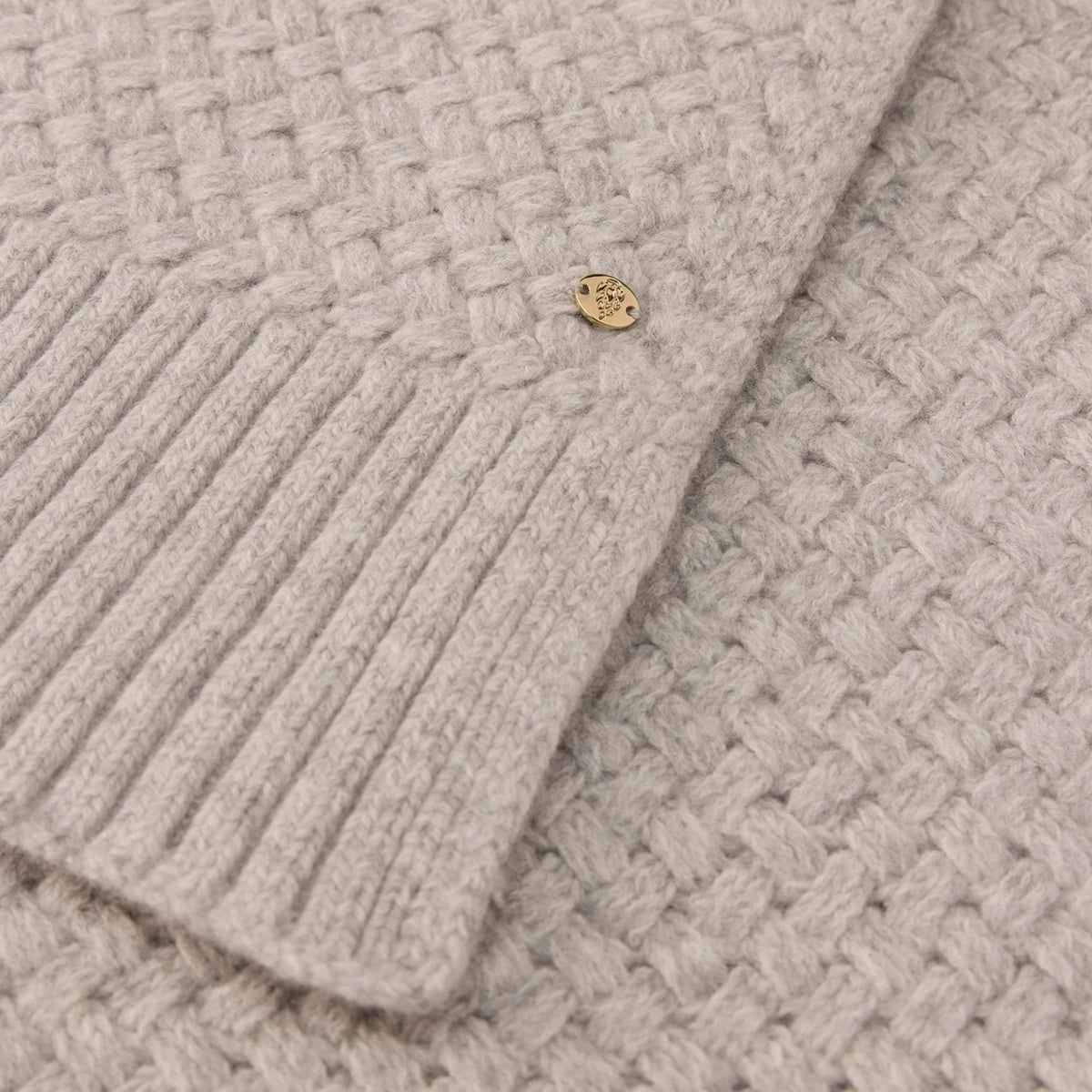color-light-grey-fleck