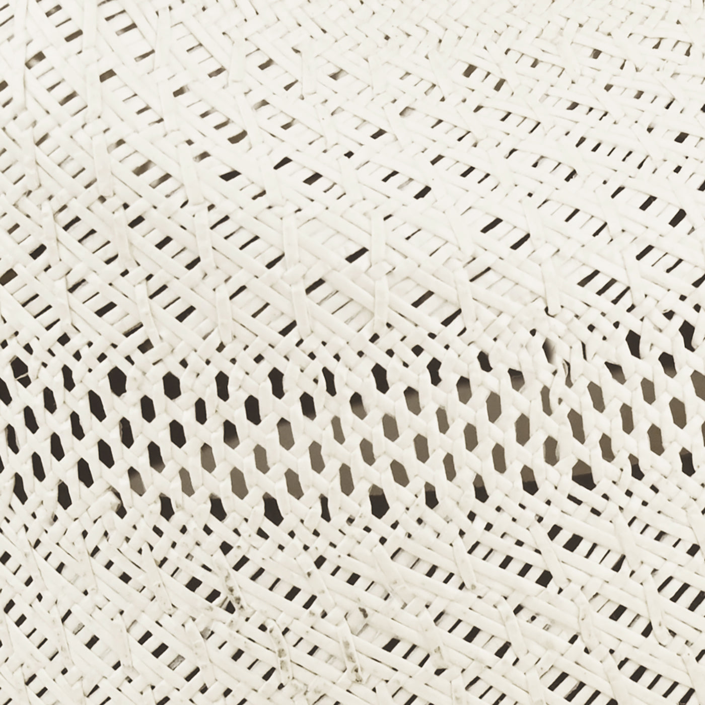 Color swatch for Ivory