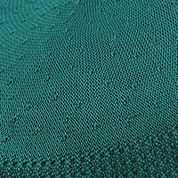 Color swatch for Masters Green