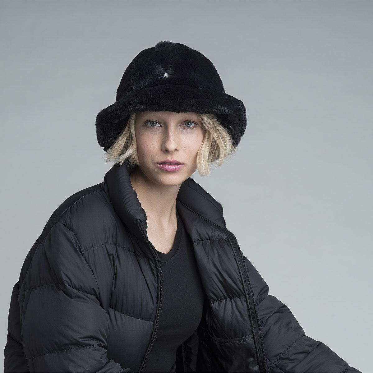 mastermind x Kangol Faux Fur Casual 黒 Faux Fur Casual – Kangol