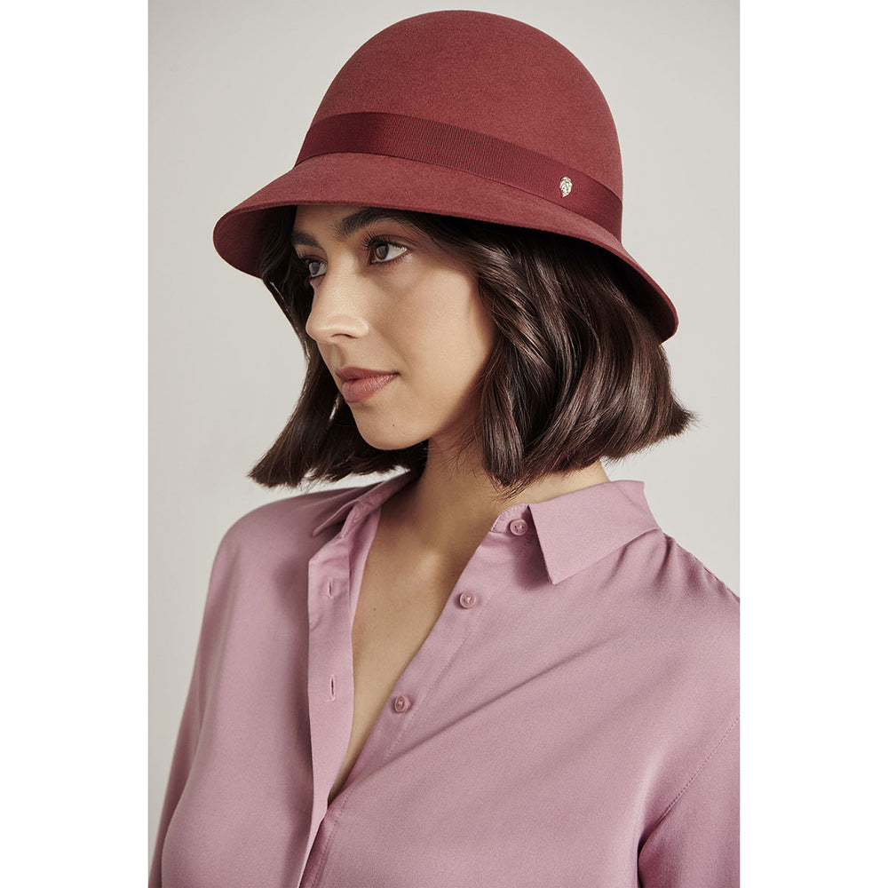 color-deep-rust-grape