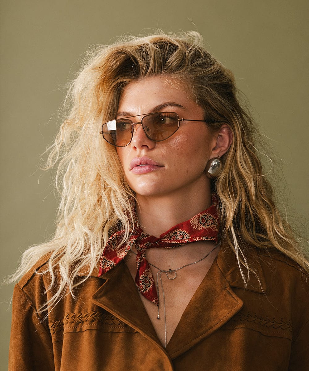 color-brown